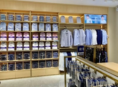 羅蒙新零售山東濟(jì)寧金鄉(xiāng)旗艦店盛大開業(yè)，打造鞋帽零售新體驗